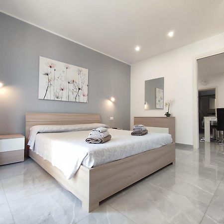 Ferienwohnung La Maison De Genevieve Aci Trezza Exterior foto